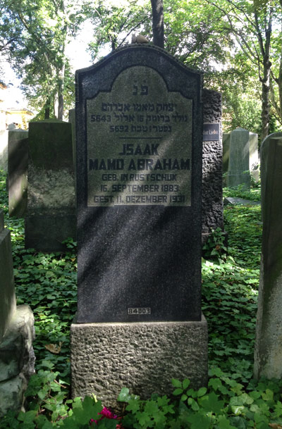 Isak Abraham tombstone, age 13, Rustchuk, 1896