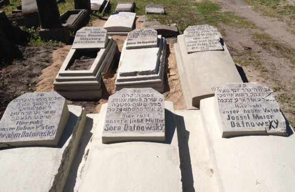 Datnowsky tombstones, Libau.