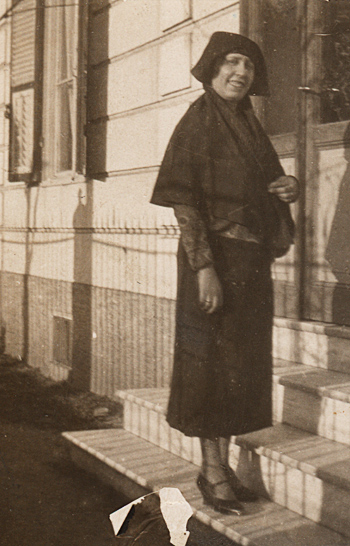 Eva (Liska) Datnowsky, Salonique 1925