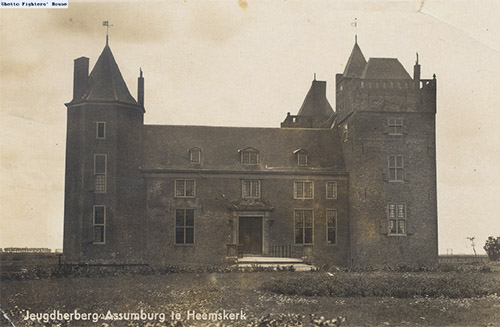 Assumburg Castle.